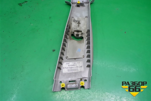 Обшивка стойки центральная верхняя левая (EMG500271) для Land Rover Discovery 3 с 2004-2009г
