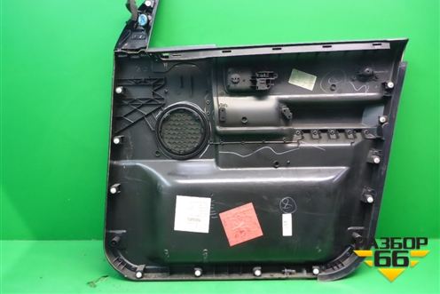 Обшивка двери передней левой под электрику (DDC500051) для Land Rover Discovery 3 с 2004-2009г