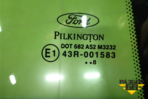 Стекло двери задней левой форточка для Ford Fusion с 2002г