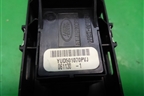 Кнопка стеклоподъёмника (YUD501070PVJ) для Land Rover Discovery 3 с 2004-2009г