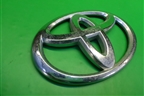 Эмблема на дверь багажника (7543042010) для Toyota Rav-4 с 2006-2013г