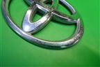 Эмблема на дверь багажника (7543042010) для Toyota Rav-4 с 2006-2013г