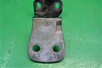 Петля двери задней правой верхняя для Land Rover Discovery 3 с 2004-2009г