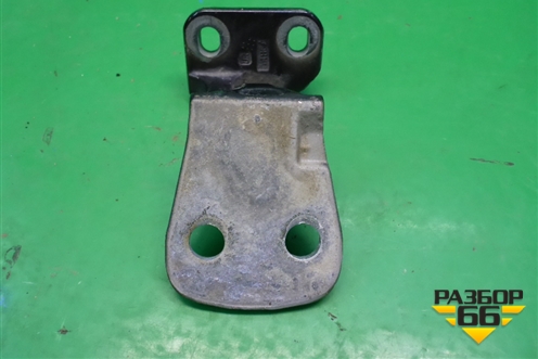 Петля двери передней правой верхняя для Land Rover Discovery 3 с 2004-2009г