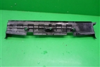 Дефлектор радиатора верхний (DXJ500100) для Land Rover Discovery 3 с 2004-2009г