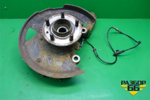 Кулак поворотный передний левый (RUB000234) для Land Rover Discovery 3 с 2004-2009г