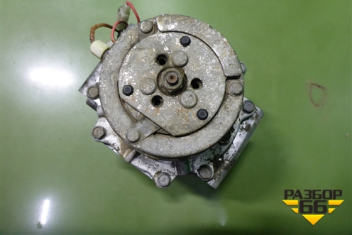 Компрессор кондиционера (1.6л 4AFE) для Toyota Avensis с 1997-2003г