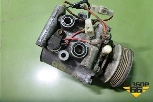 Компрессор кондиционера (1.6л 4AFE) для Toyota Avensis с 1997-2003г