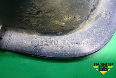 Накладка переднего крыла правого (решетка) (JAK000064) для Land Rover Discovery 3 с 2004-2009г