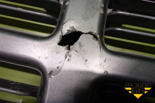 Решетка радиатора  (863105H000) для Hyundai HD 35-78 с 2003г