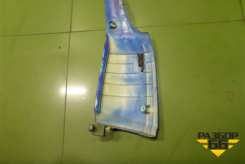 Угол кабины левый (827105H000) для Hyundai HD 35-78 с 2003г