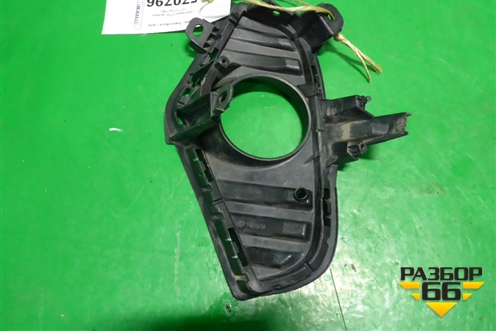 Накладка ПТФ правая (5212742190) для Toyota Rav-4 с 2018г