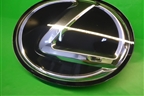Эмблема в решетку радиатора (9097502117) для Lexus RX 300 c 2009-2015г