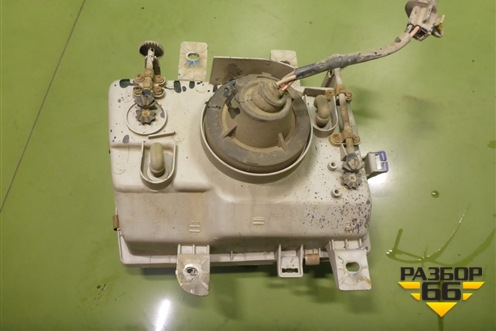 Фара левая для Hyundai HD 35-78 с 2003г
