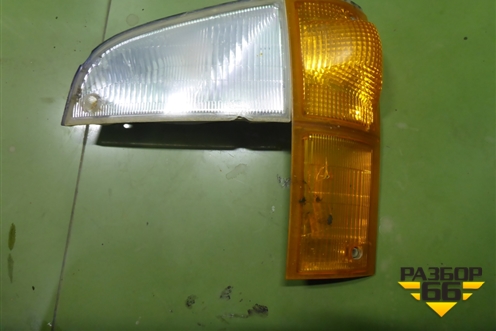 Указатель поворота левый для Hyundai HD 35-78 с 2003г