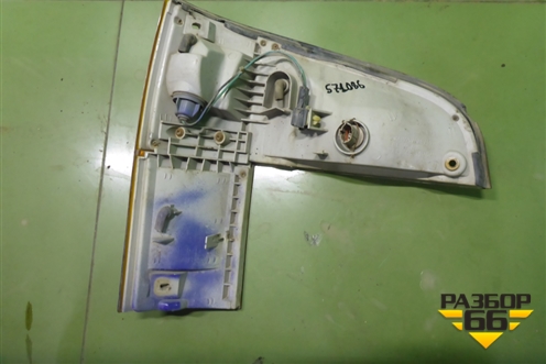 Указатель поворота левый для Hyundai HD 35-78 с 2003г