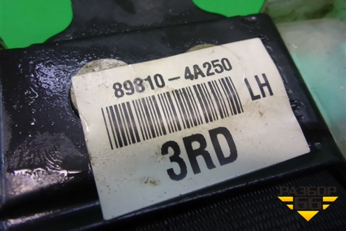 Ремень безопасности задний левый (второй ряд) (898104A250) для Hyundai Starex H1 с 1996-2007г