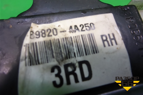 Ремень безопасности задний правый (второй ряд) (898204A250) для Hyundai Starex H1 с 1996-2007г