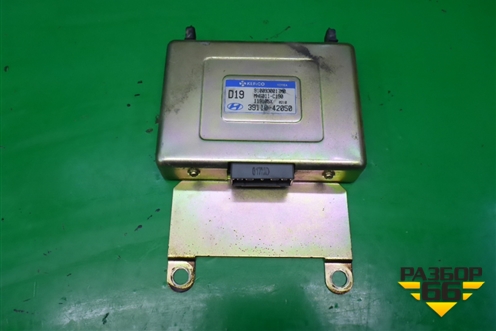 Блок управления двигателем (2.5л D4BH) (3911042050) для Hyundai Starex H1 с 1996-2007г