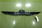 Накладка крышки багажника (7681133450) для Toyota Camry V50 с 2011-2018г
