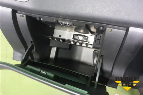 Торпедо с AIR BAG (правый руль) для Nissan X-Trail (Т31) с 2007-2014г