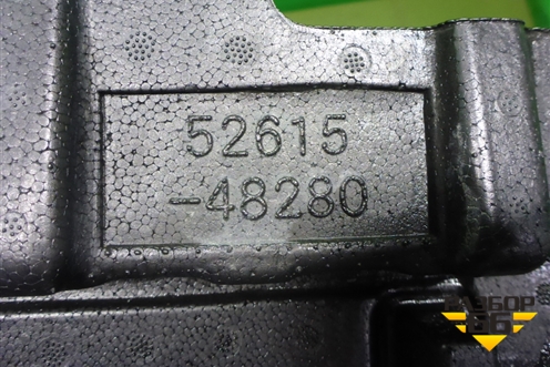 Наполнитель заднего бампера (5261548280) для Lexus RX 350 c 2015г