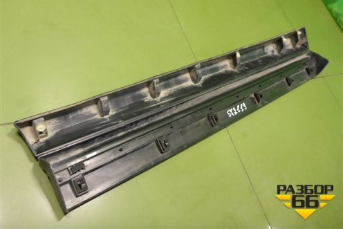 Накладка двери передней правой (7507148100) для Lexus RX 350 c 2015г