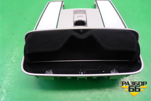 Плафон салонный передний (под люк) (A2218705593) для Mercedes Benz S-Klass W221 с 2005-2013г