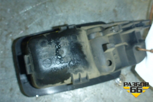 Ручка внутренняя двери передней правой для Audi A8 с 1998-2003г (4D0437020)