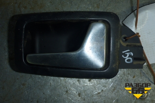 Ручка внутренняя двери передней правой для Audi A8 с 1998-2003г (4D0437020)