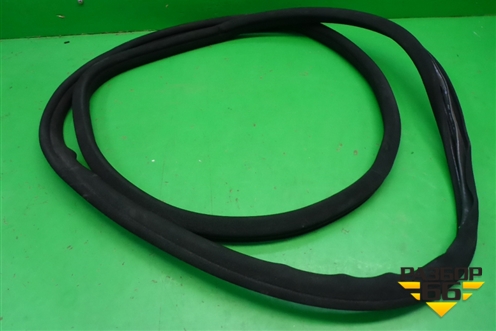 Уплотнитель двери передней левой (A2216970551) для Mercedes Benz S-Klass W221 с 2005-2013г