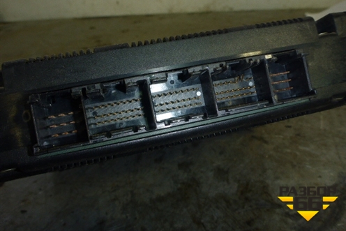 Модуль управления климатической установкой (4d0820043e) для Audi A8 с 1998-2003г (4D0820043E)