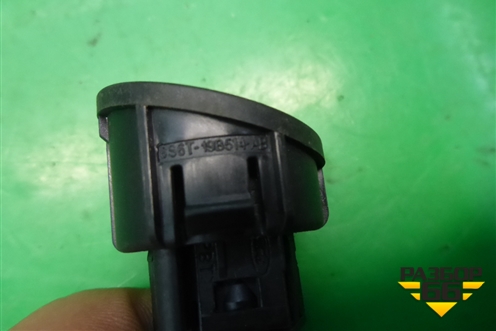 Кнопка открывания багажника (6S6T19B514AB) для Ford Fusion с 2002г
