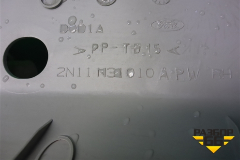 Обшивка стойки задняя верхняя правая (2N11N31010APW) для Ford Fusion с 2002г