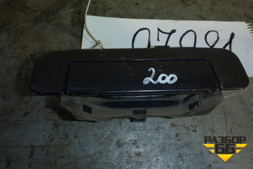 Ручка наружная двери задней правой для Audi A8 с 1998-2003г (4A0839206)