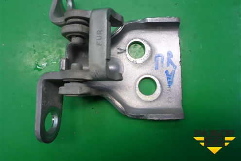 Петля двери передней правой верхняя для Ford Fusion с 2002г