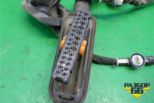 Проводка двери задней левой (6RU971693C) для Volkswagen Polo (седан) с 2010г