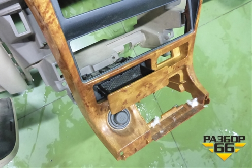 Торпедо под AIR BAG без AIR BAG для Nissan Bluebird Sylphy с 2000-2005г