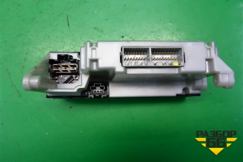 Модуль управления отопителем (с кондиционером) (275006N005) для Nissan Bluebird Sylphy с 2000-2005г