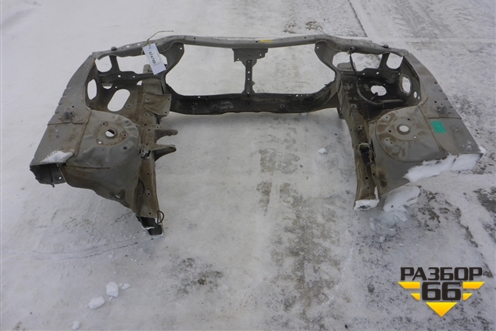 Панель передняя для Nissan Bluebird Sylphy с 2000-2005г