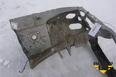 Панель передняя для Nissan Bluebird Sylphy с 2000-2005г