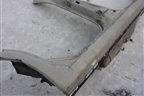 Порог со стойкой правый для Nissan Bluebird Sylphy с 2000-2005г