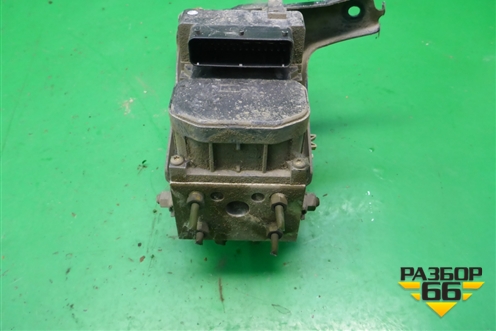 Блок ABS (476606N000) для Nissan Bluebird Sylphy с 2000-2005г