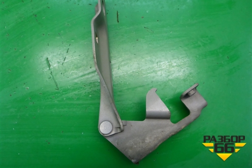 Петля капота левая для Nissan Bluebird Sylphy с 2000-2005г