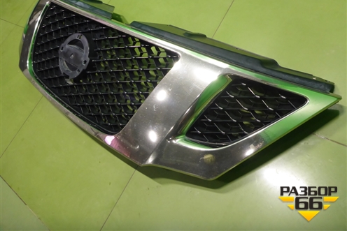 Решетка радиатора (до 2014г под камеру) (623101LB0A) для Nissan Patrol (Y62) с 2010г