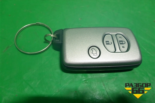 Ключ зажигания для Toyota Land Cruiser (200) с 2008г