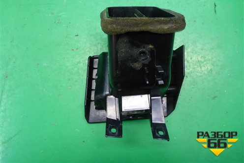 Дефлектор воздушный левый (BD500190) для Land Rover Range Rover Sport с 2005-2012г