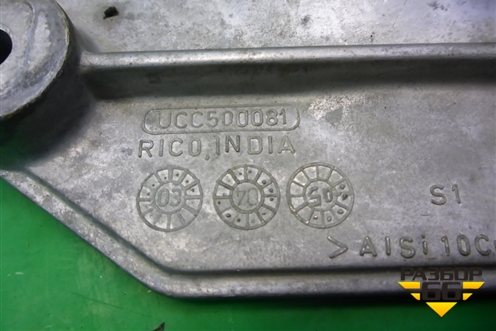 Кронштейн кулисы КПП (UCC500081) для Land Rover Range Rover Sport с 2005-2012г