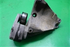 Кронштейн компрессора кондиционера (YLU500260) для Land Rover Range Rover Sport с 2005-2012г