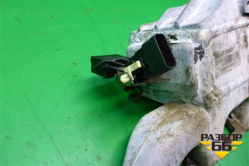 Коллектор впускной (левый 4.2л 428PS) (2W939424BH) для Land Rover Range Rover Sport с 2005-2012г